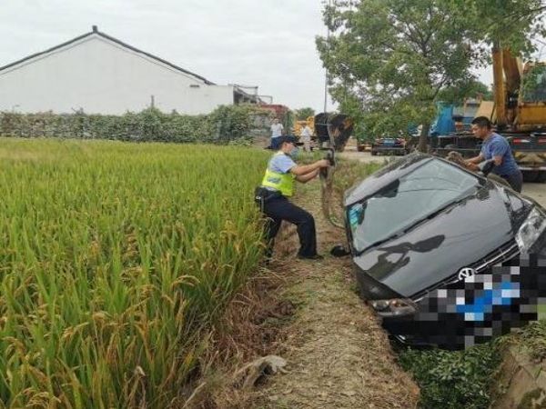 歙县吊车租赁公司_施南吊装公司分析吊车安全以及保